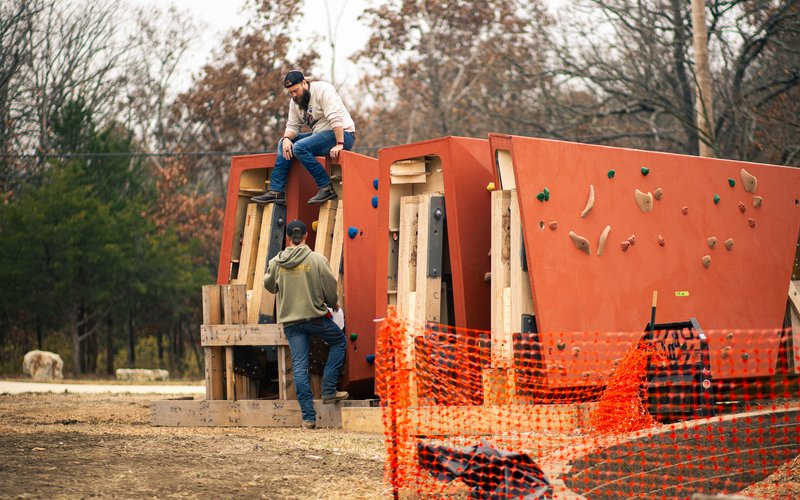 Do Facebook ads work for roofers — paid advertising data